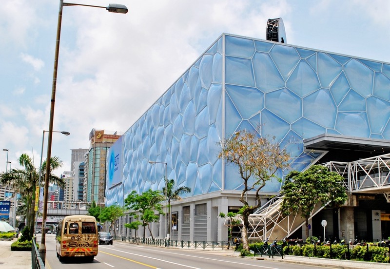 ETFE膜結(jié)構(gòu)膜材是什么？ETFE膜結(jié)構(gòu)建筑的優(yōu)缺點(diǎn)分別是什么？