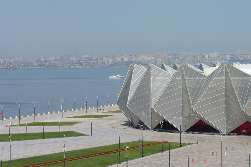 PTFE膜材有什么特點？為什么ptfe膜結(jié)構(gòu)被稱為永久膜結(jié)構(gòu)？