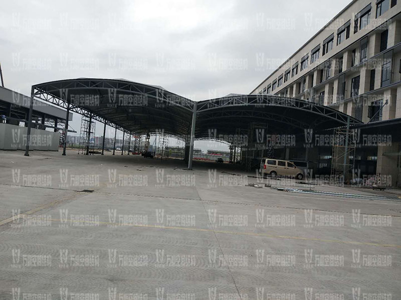 奉化方橋農(nóng)副膜結(jié)構(gòu)雨棚工程項(xiàng)目竣工 奉化方橋農(nóng)副膜結(jié)構(gòu)雨棚工程項(xiàng)目竣工