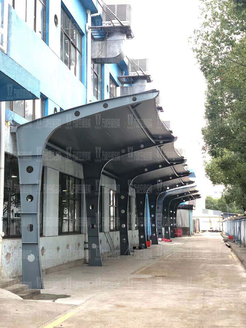 膜結(jié)構(gòu)車棚的價格是如何計算出來的呢？影響膜結(jié)構(gòu)車棚價格的因素有哪些？