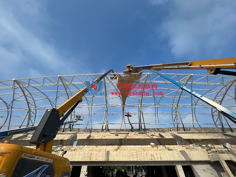 龍泉市體育場(chǎng)鋼膜結(jié)構(gòu)工程完工 龍泉市體育場(chǎng)鋼膜結(jié)構(gòu)工程完工