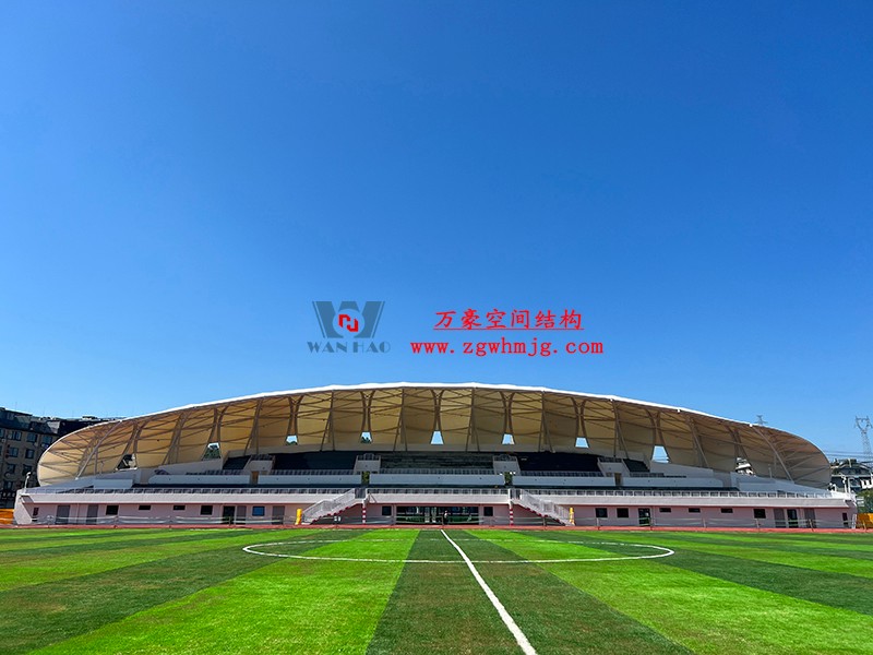 龍泉市體育場(chǎng)鋼膜結(jié)構(gòu)工程完工 龍泉市體育場(chǎng)鋼膜結(jié)構(gòu)工程完工