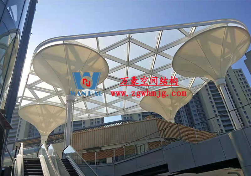 什么是膜結(jié)構(gòu)工程？膜結(jié)構(gòu)工程的優(yōu)點及應(yīng)用范圍有哪些？