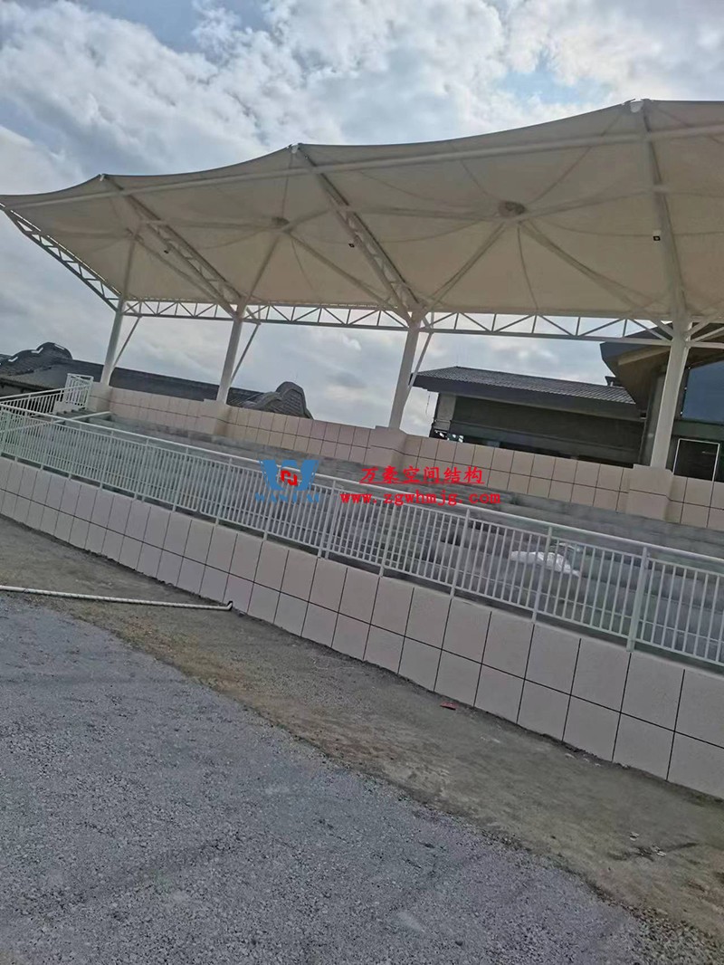 四川職業(yè)技術學院鋰電科技學院建設項目看臺膜結構工程 四川職業(yè)技術學院鋰電科技學院建設項目看臺膜結構工程