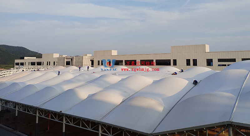 浙江真愛(ài)毯業(yè)科技有限公司廠(chǎng)房三屋面膜結(jié)構(gòu)工程完工大吉！