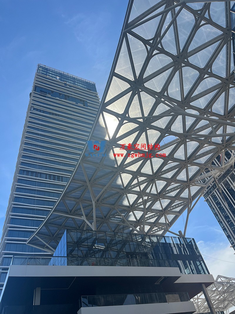 縱使烈日炎炎，腳步從未止歇！海南這個(gè)ETFE氣枕膜項(xiàng)目施工進(jìn)度有最新消息