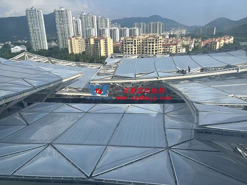 中交海南總部基地項(xiàng)目A地塊三標(biāo)段幕墻及欄桿工程