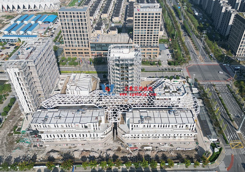 嘉興長(zhǎng)安里ETFE氣枕鋼膜結(jié)構(gòu)頂棚工程 嘉興長(zhǎng)安里ETFE氣枕鋼膜結(jié)構(gòu)頂棚工程