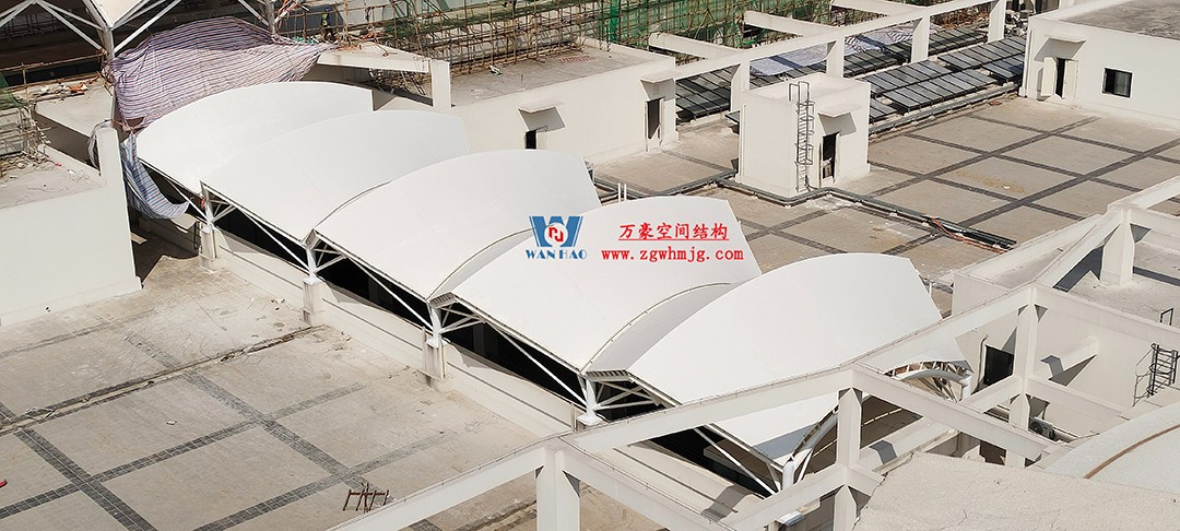 施工加速，這個PTFE膜結構天幕即將完工！