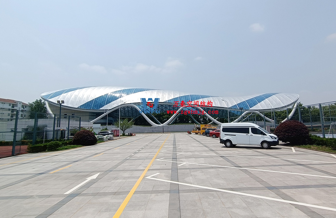 上海工程技術(shù)大學松江校區(qū)風雨操場ETFE膜結(jié)構(gòu)項目 上海工程技術(shù)大學松江校區(qū)風雨操場ETFE膜結(jié)構(gòu)項目