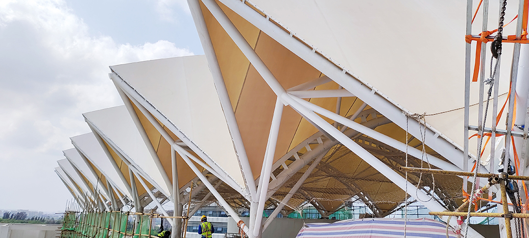 超強(qiáng)臺(tái)風(fēng)"摩羯"狂嘯登陸，這個(gè)膜結(jié)構(gòu)天幕經(jīng)受?chē)?yán)峻考驗(yàn)！