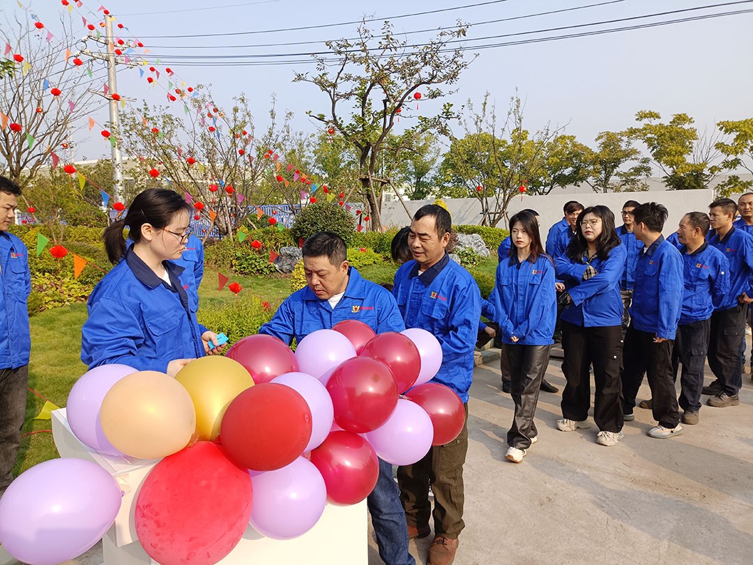 萬(wàn)豪集團(tuán)|喜迎喬遷，盛啟新章！