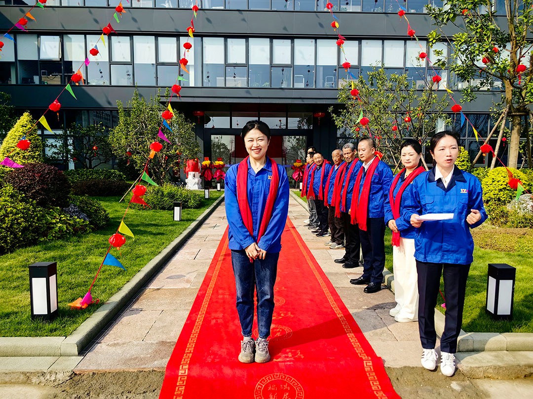 萬(wàn)豪集團(tuán)|喜迎喬遷，盛啟新章！