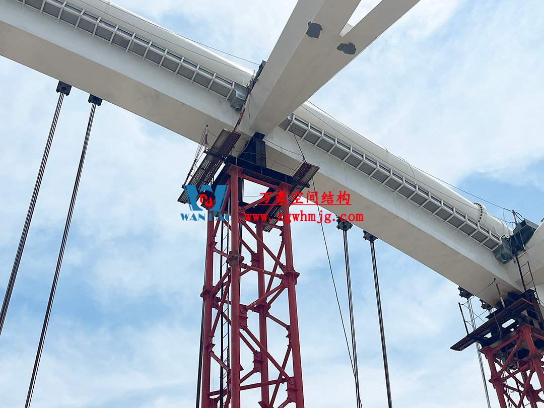 無錫奧林匹克體育產(chǎn)業(yè)中心ETFE膜結(jié)構(gòu) 無錫奧林匹克體育產(chǎn)業(yè)中心ETFE膜結(jié)構(gòu)