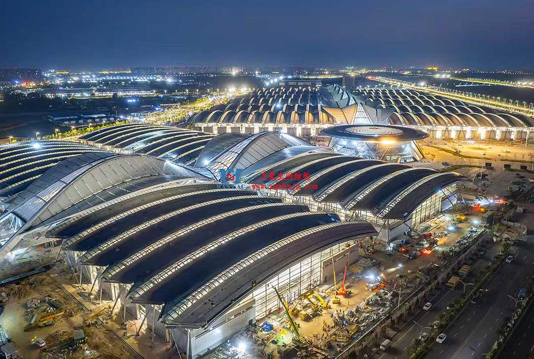 鄭州中原高鐵港數(shù)字展貿(mào)城ETFE膜結(jié)構(gòu) PTFE膜結(jié)構(gòu)工程 鄭州中原高鐵港數(shù)字展貿(mào)城ETFE膜結(jié)構(gòu) PTFE膜結(jié)構(gòu)工程