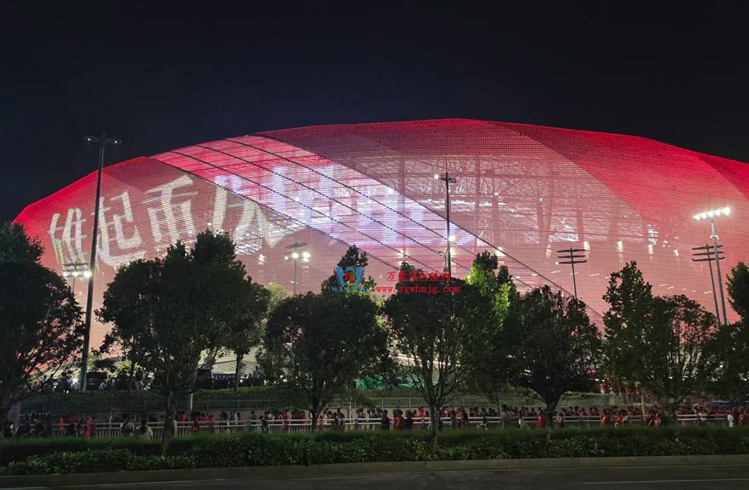 2026 中超球場(chǎng)巡禮?重慶篇｜身披 ETFE「科技薄紗」，龍興足球場(chǎng)點(diǎn)亮山城足球新未來(lái)！