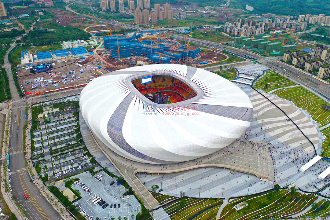 2026 中超球場(chǎng)巡禮?重慶篇｜身披 ETFE「科技薄紗」，龍興足球場(chǎng)點(diǎn)亮山城足球新未來(lái)！