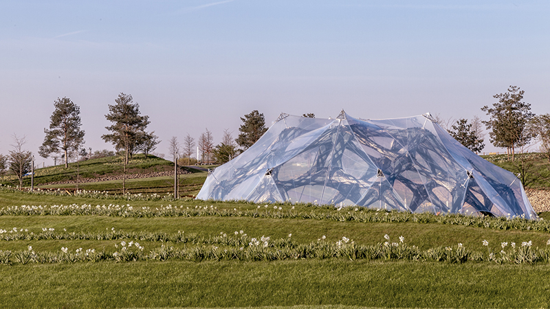 ETFE膜材有哪些特性優(yōu)點(diǎn)？ETFE膜結(jié)構(gòu)建筑優(yōu)勢是什么？